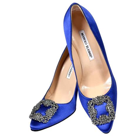 manolo blahnik carrie bradshaw shoes